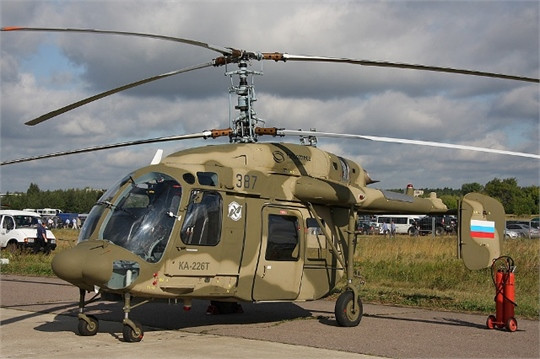 Trực thăng Nga Ka-226T tại căn cứ không quân Ấn Độ.
