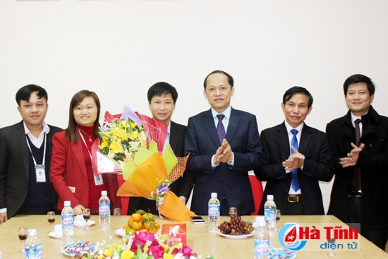 Lãnh đạo tỉnh chúc mừng các ngân hàng nhân dịp năm mới ảnh 3