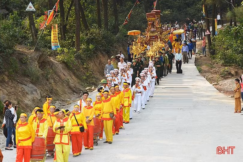 Hồng Lĩnh - nối mạch đất thiêng