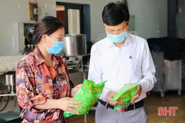 Về Hà Tĩnh, thăm “Làng đỏ” anh hùng