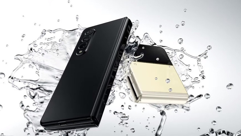 Galaxy Z Fold3 trình làng: Bền hơn, mạnh mẽ hơn nhưng giá không mềm hơn - Ảnh 15. Galaxy Z Fold3 trình làng: Bền hơn, mạnh mẽ hơn nhưng giá không “mềm” hơn