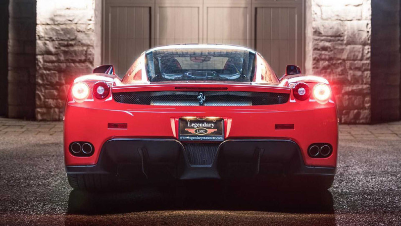 Siêu xe Ferrari Enzo hàng hiếm được bán với giá 3,8 triệu USD
