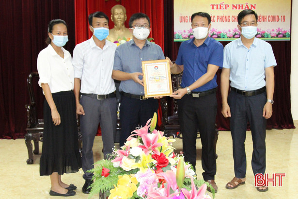 Các tổ chức, đơn vị tiếp tục hỗ trợ Hà Tĩnh phòng, chống dịch COVID-19