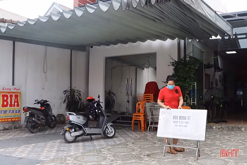 Quán ăn, tiệm cà phê ở Cẩm Xuyên chỉ bán mang về