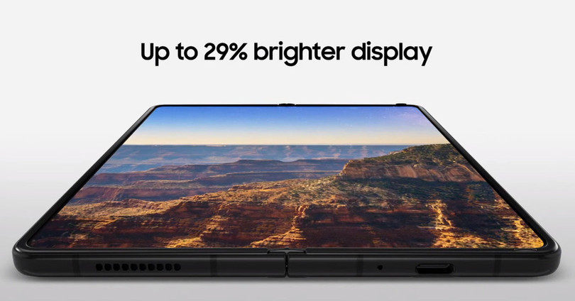 Galaxy Z Fold3 trình làng: Bền hơn, mạnh mẽ hơn nhưng giá không mềm hơn - Ảnh 5. Galaxy Z Fold3 trình làng: Bền hơn, mạnh mẽ hơn nhưng giá không “mềm” hơn