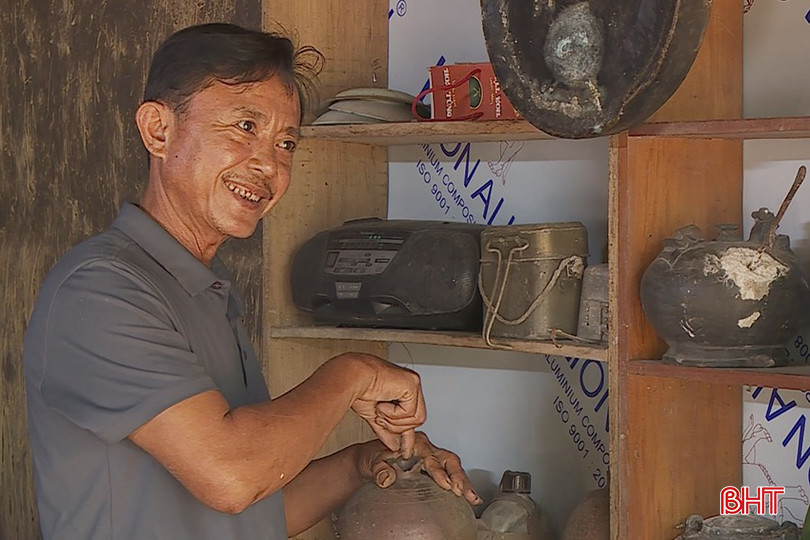 Anh Tùng và chiếc hũ sành đựng hạt giống của mẹ bqbht_br_anh-tung-hu.jpg