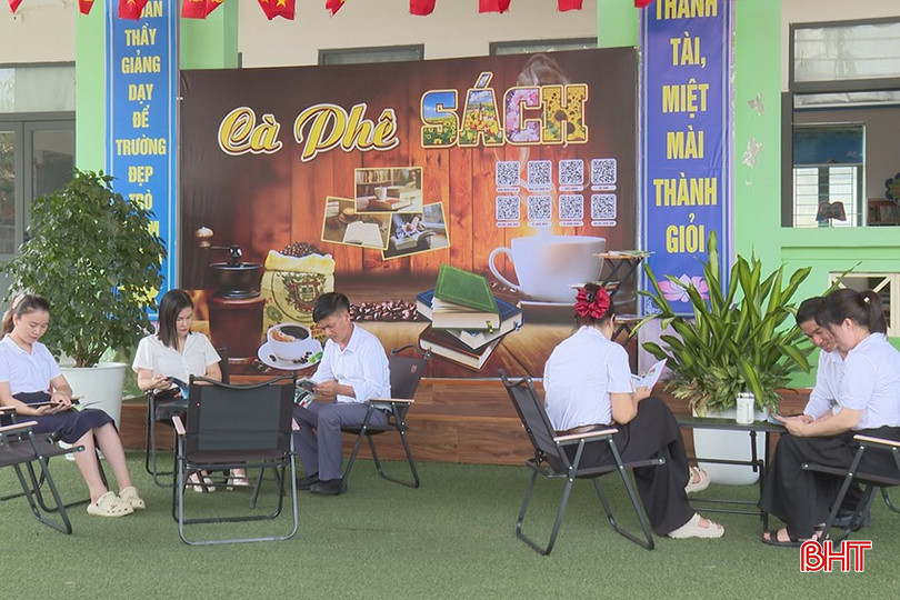 Không gian cà phê sách cho giáo viên tại Trường Tiểu học Thạch Lưu. bqbht_br_2.jpg