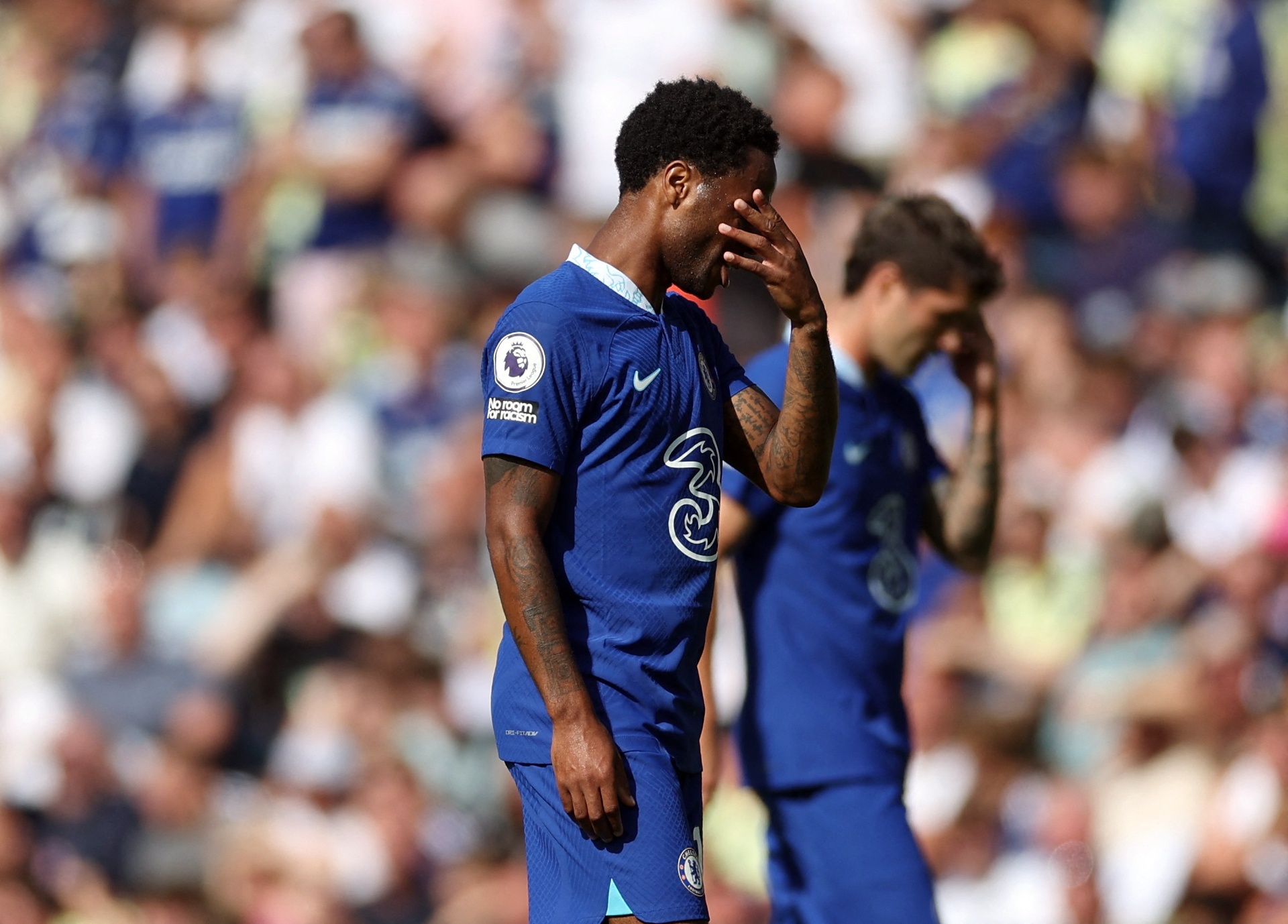 Chelsea thua Leeds 0-3
