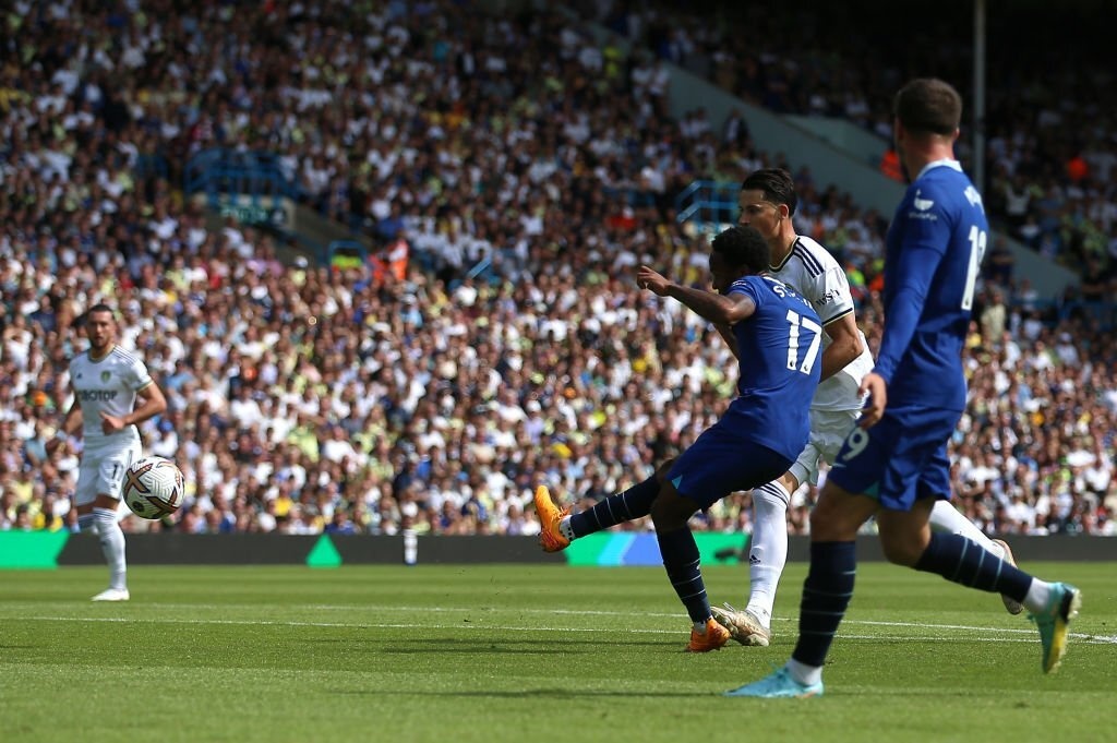 Chelsea thua Leeds 0-3