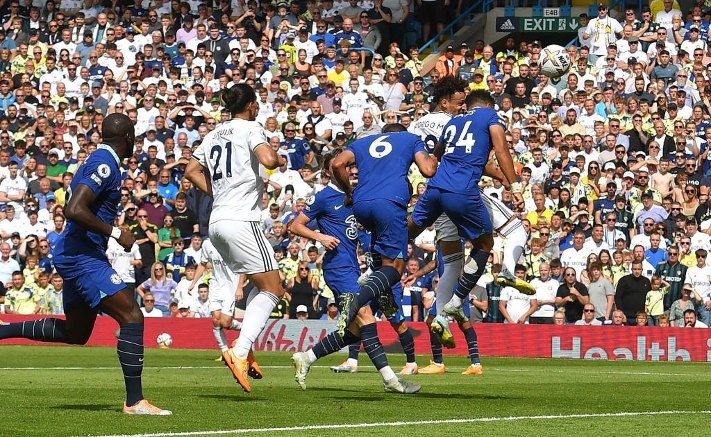 Chelsea thua Leeds 0-3