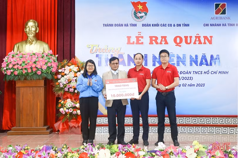 Sôi nổi ra quân Tháng Thanh niên 2023 tại Hà Tĩnh 