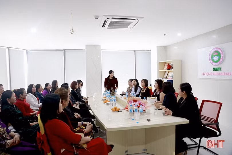 Nữ doanh nhân Hà Tĩnh và Thanh Hóa giao lưu, kết nối kinh doanh