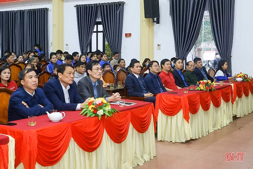 Sôi nổi ra quân Tháng Thanh niên 2023 tại Hà Tĩnh 