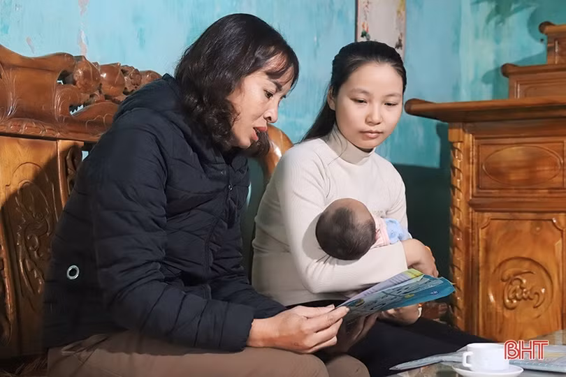 Phụ nữ Hà Tĩnh phát huy vai trò trong tuyên truyền chính sách DS-KHHGĐ