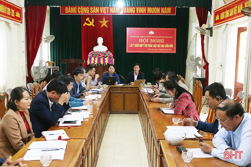 Đại biểu Thạch Hà đóng góp nhiều ý kiến về dự thảo Luật Đất đai (sửa đổi)