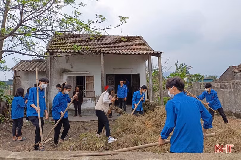 Tuổi trẻ Hà Tĩnh đồng loạt ra quân hưởng ứng Tháng Thanh niên