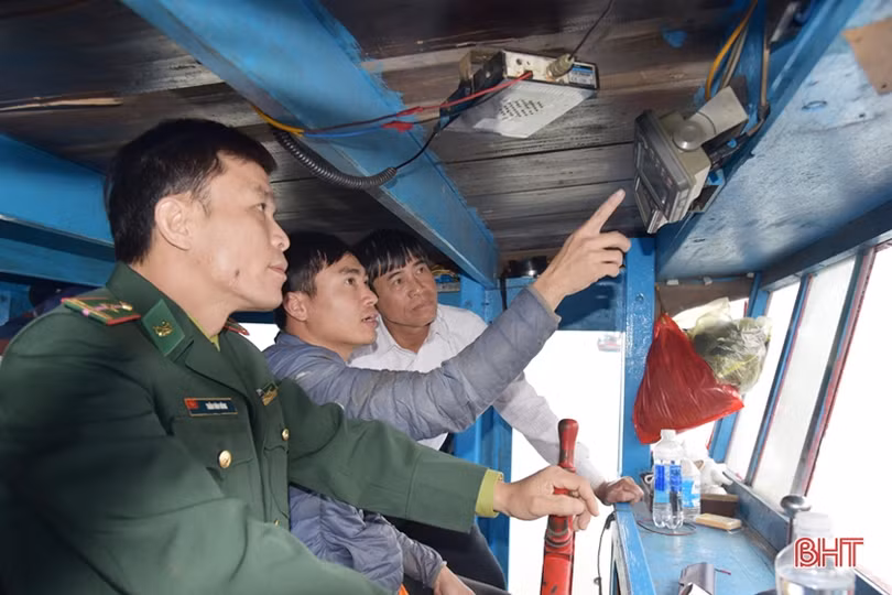 Bộ đội Biên phòng Hà Tĩnh - điểm tựa cho ngư dân bám biển vươn khơi