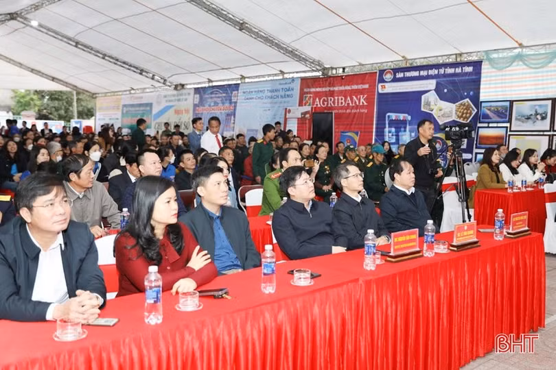 Địa phương đầu tiên của thị xã Kỳ Anh tổ chức ngày hội chuyển đổi số