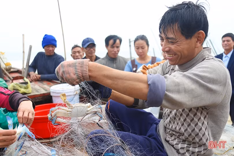 Tổ đồng quản lý nghề cá ven bờ ở Hà Tĩnh góp phần chống khai thác thủy sản bất hợp pháp