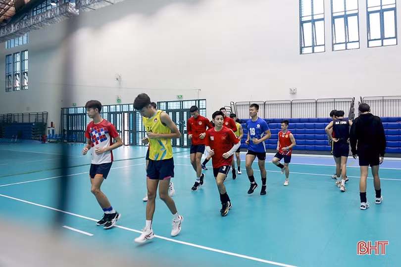 “Xốc” lại đội hình, bóng chuyền nam Hà Tĩnh sẵn sàng cho giải vô địch quốc gia 2023