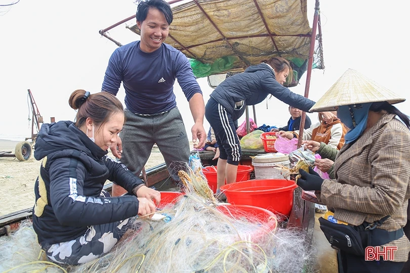 Tổ đồng quản lý nghề cá ven bờ ở Hà Tĩnh góp phần chống khai thác thủy sản bất hợp pháp