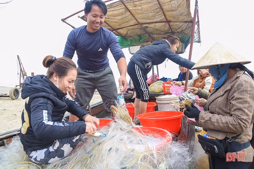Tổ đồng quản lý nghề cá ven bờ ở Hà Tĩnh góp phần chống khai thác thủy sản bất hợp pháp