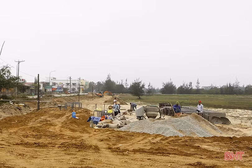 Các khu, điểm du lịch biển Hà Tĩnh “làm mới” nhiều sản phẩm để đón khách