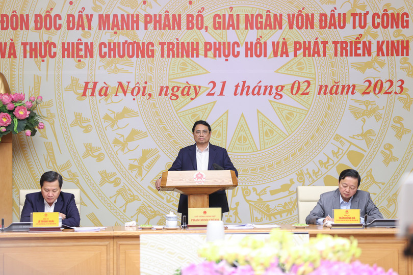 Thủ tướng: Đầu tư công phải có trọng tâm, trọng điểm, không dàn trải, phát huy vai trò nguồn lực, động lực phát triển