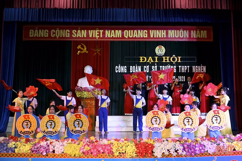 Đại hội điểm công đoàn cơ sở thuộc ngành GD&ĐT Hà Tĩnh