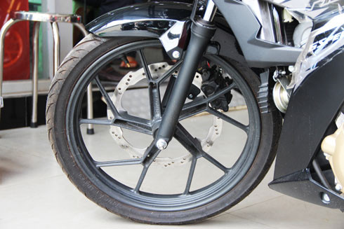 suzuki satria f150 fi 2016 gia hon 80 trieu tai viet nam