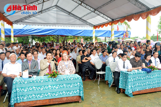 ruoc di san moc ban truong hoc phuc giang ve truong loc