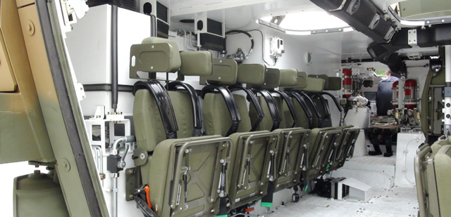 Nội thất xe K808 suc manh 600 xe boc thep k808 806 the he moi cua quan doi han quoc