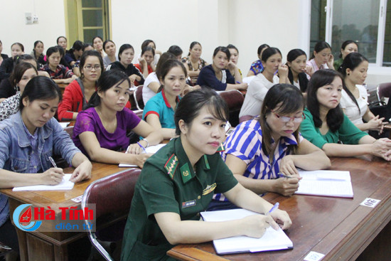 nang cao nang luc cho can bo phu nu co so