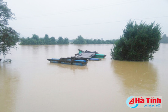huong khe nhieu cong trinh hoa mau hu hai do mua lu