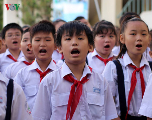 day tieng nga trung hay nhat va nen lay gi lam chuan