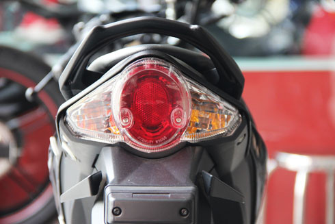 suzuki satria f150 fi 2016 gia hon 80 trieu tai viet nam