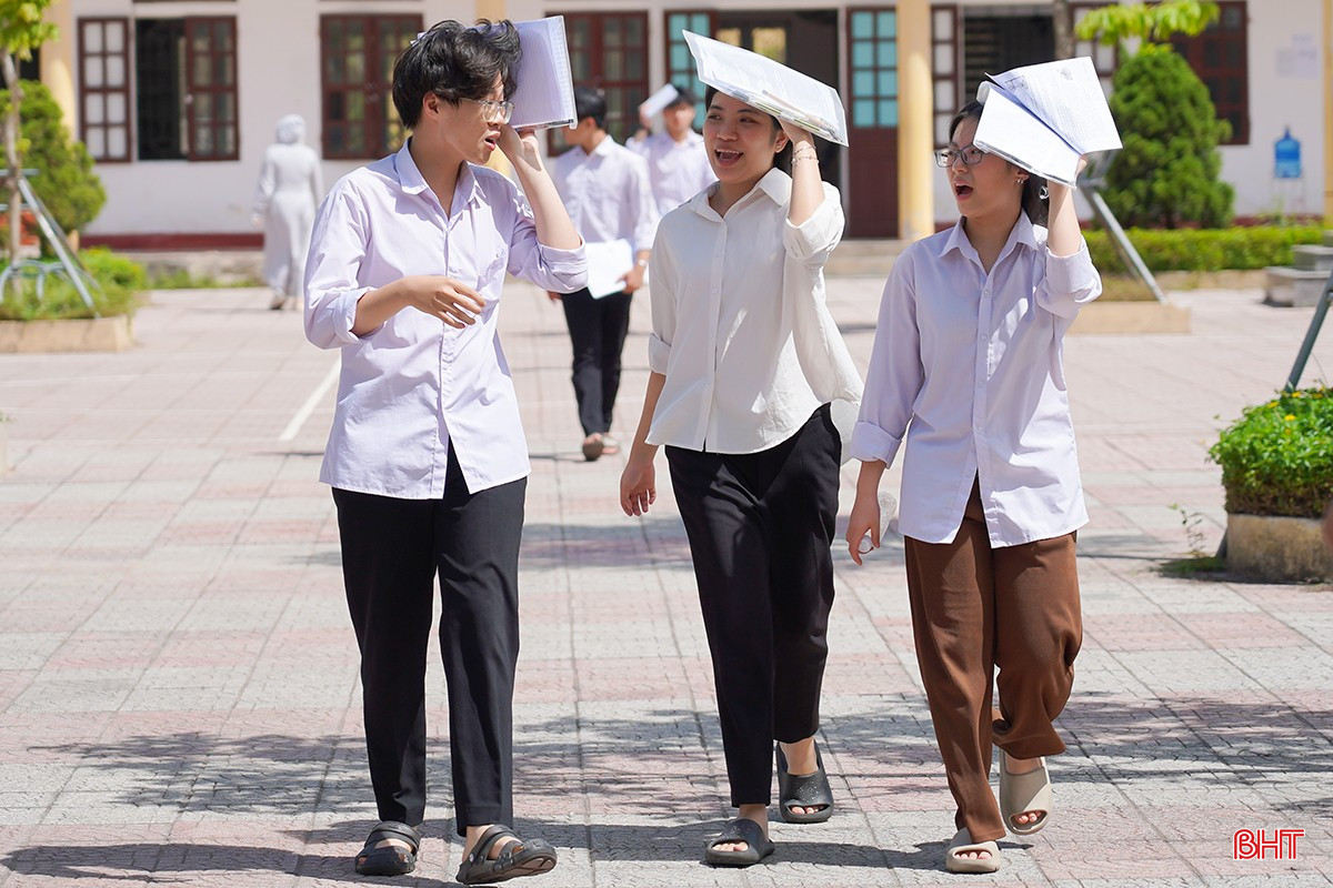 Hơn 17.300 thí sinh Hà Tĩnh đã bước qua kỳ thi quan trọng nhất của tuổi học trò. bqbht_br_9dsc00760.jpg