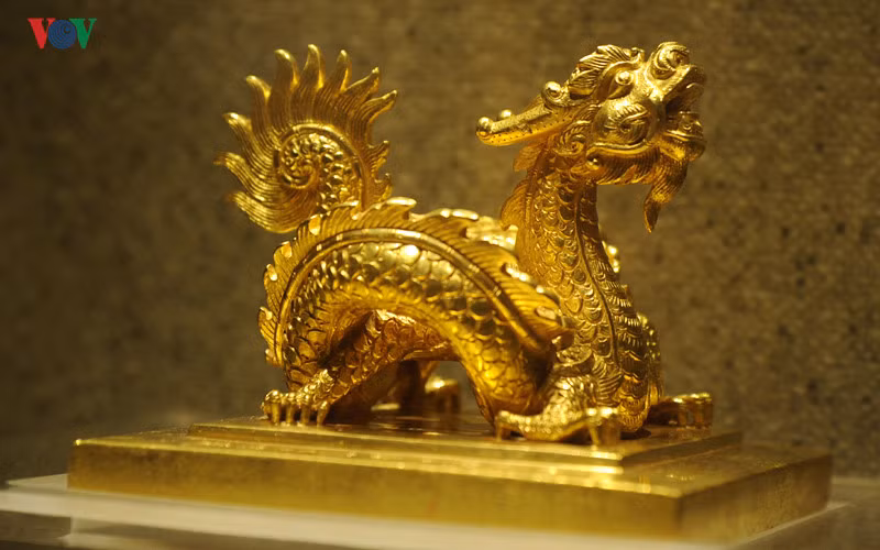 chiem nguong 18 bao vat quoc gia duoc trung bay tai ha noi