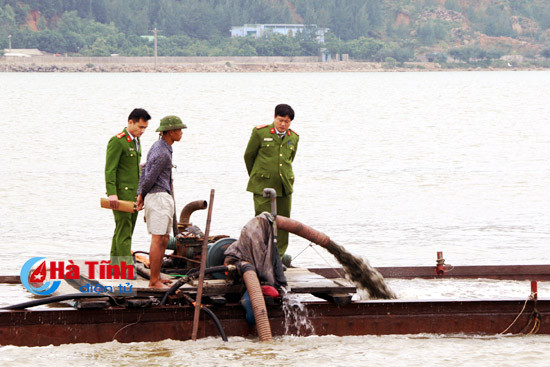 quan ly khai thac khoang san dung de mat bo moi lo lam chuong
