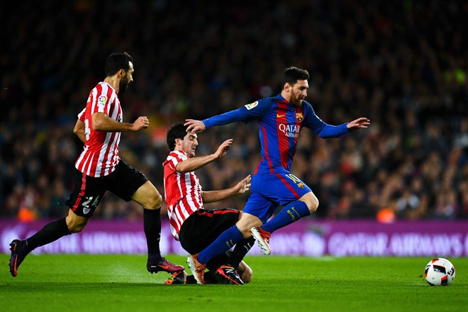 messi sut phat dang cap giup barca nguoc dong loai bilbao