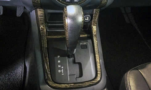 isuzu d max 2017 phien ban dac biet gia 840 trieu dong