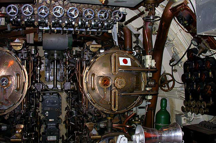 buong ngu loi cua tau ngam lionfish my tung danh