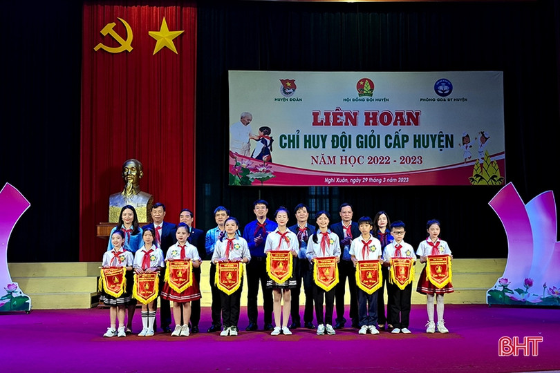 Hấp dẫn liên hoan tranh tài chỉ huy đội giỏi ở Nghi Xuân