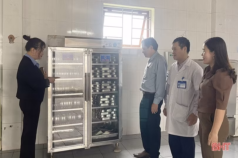 Đặt an toàn sức khỏe người tiêu dùng, chữ tín với khách hàng lên trên hết