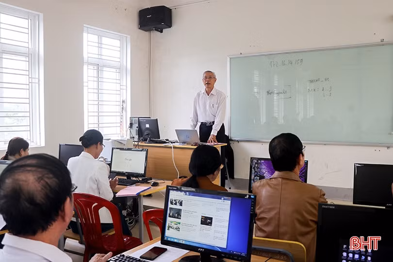 Hội Khuyến học Hà Tĩnh triển khai sử dụng hệ thống đánh giá mô hình “Công dân học tập”