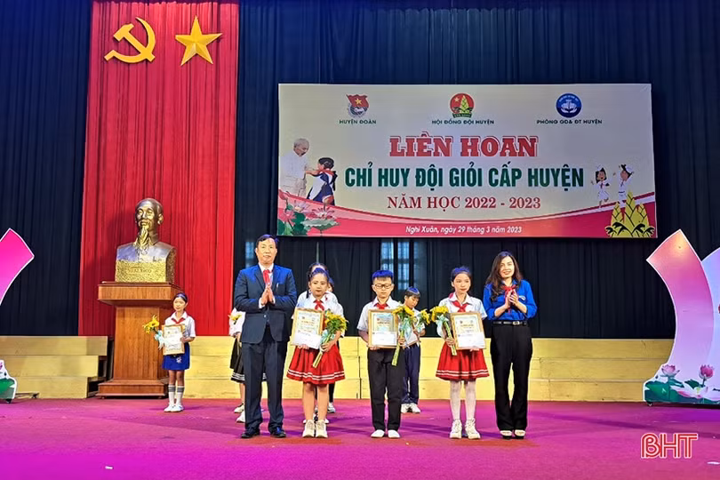 Hấp dẫn liên hoan tranh tài chỉ huy đội giỏi ở Nghi Xuân