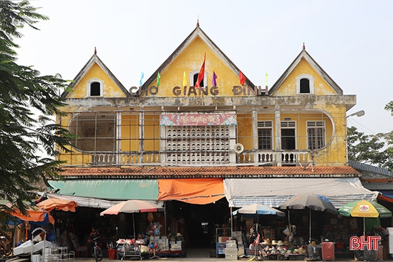 Xử lý nội dung Báo Hà Tĩnh phản ánh về chợ Cương Gián