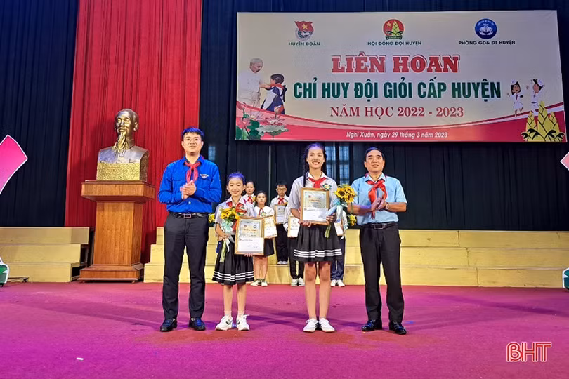 Hấp dẫn liên hoan tranh tài chỉ huy đội giỏi ở Nghi Xuân