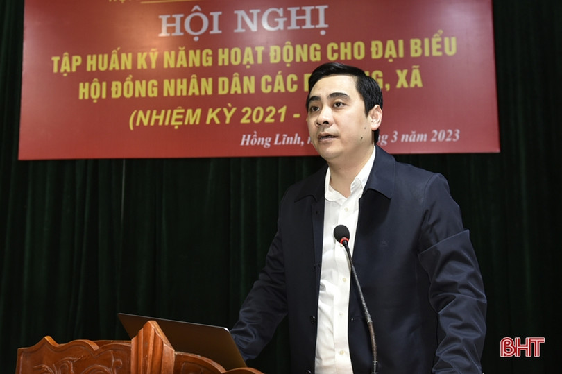 Trang bị thêm kiến thức, kỹ năng cho gần 500 đại biểu HĐND ở Hà Tĩnh ảnh 6 Trang bị thêm kiến thức, kỹ năng cho gần 500 đại biểu HĐND ở Hà Tĩnh