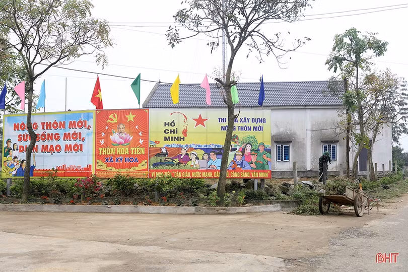 TX Kỳ Anh huy động hơn 500 người hỗ trợ 2 xã xây dựng nông thôn mới nâng cao